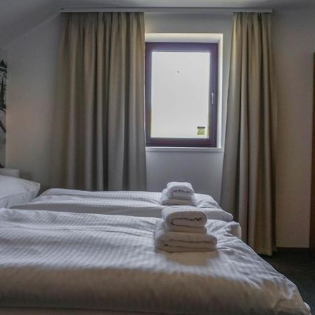 Apartmany Sport & Ski Valča Екстериор снимка