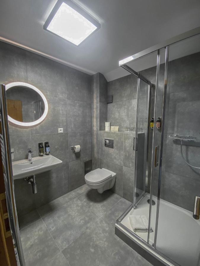Apartmany Sport & Ski Valča Екстериор снимка