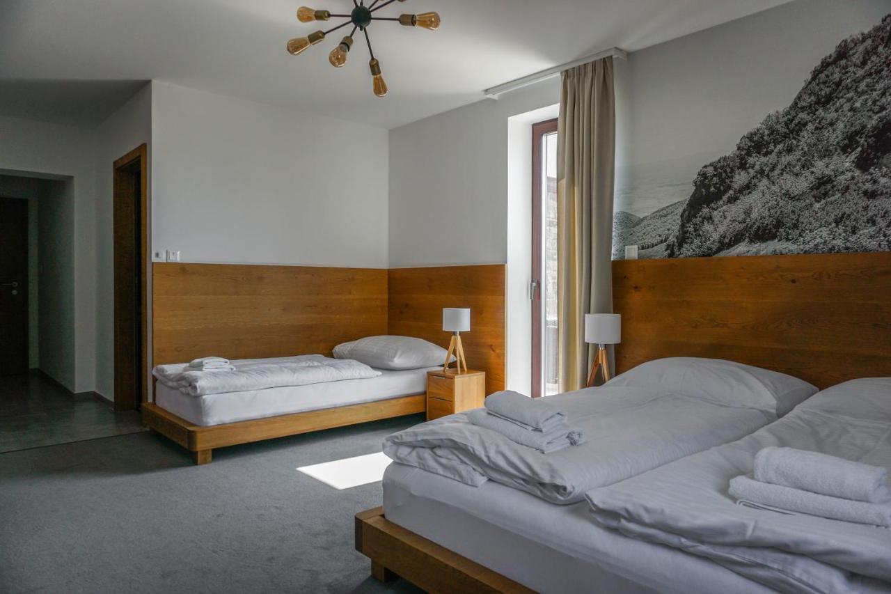 Apartmany Sport & Ski Valča Екстериор снимка