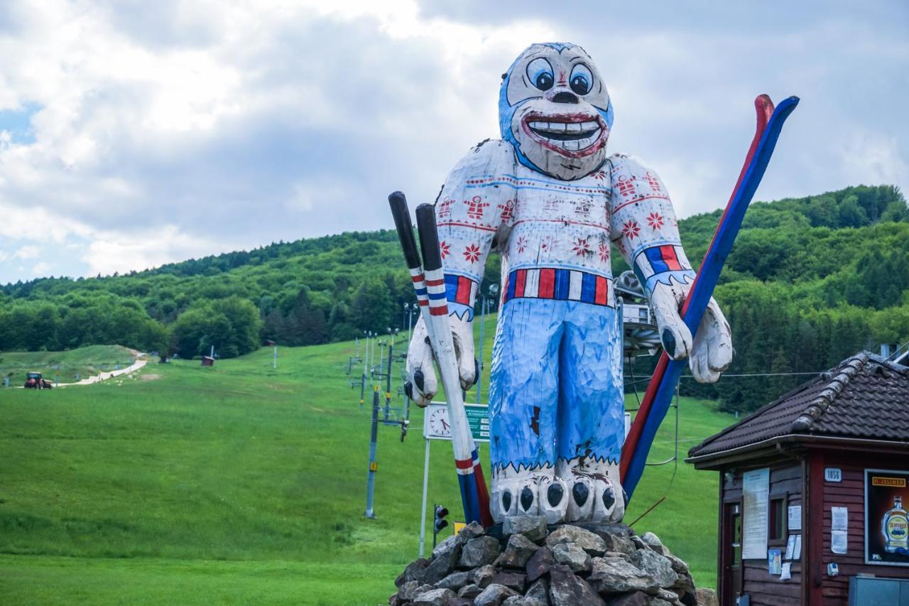 Apartmany Sport & Ski Valča Екстериор снимка