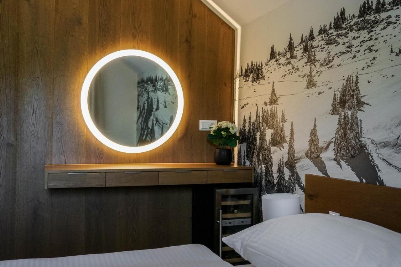 Apartmany Sport & Ski Valča Екстериор снимка